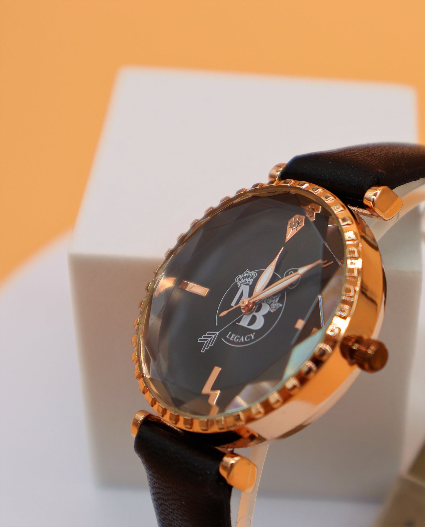 Onyx - A black gemstone that symbolizes positivity, decisiveness, and strength.